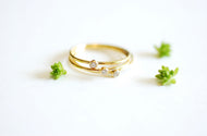 Tiny Solitaire Ring