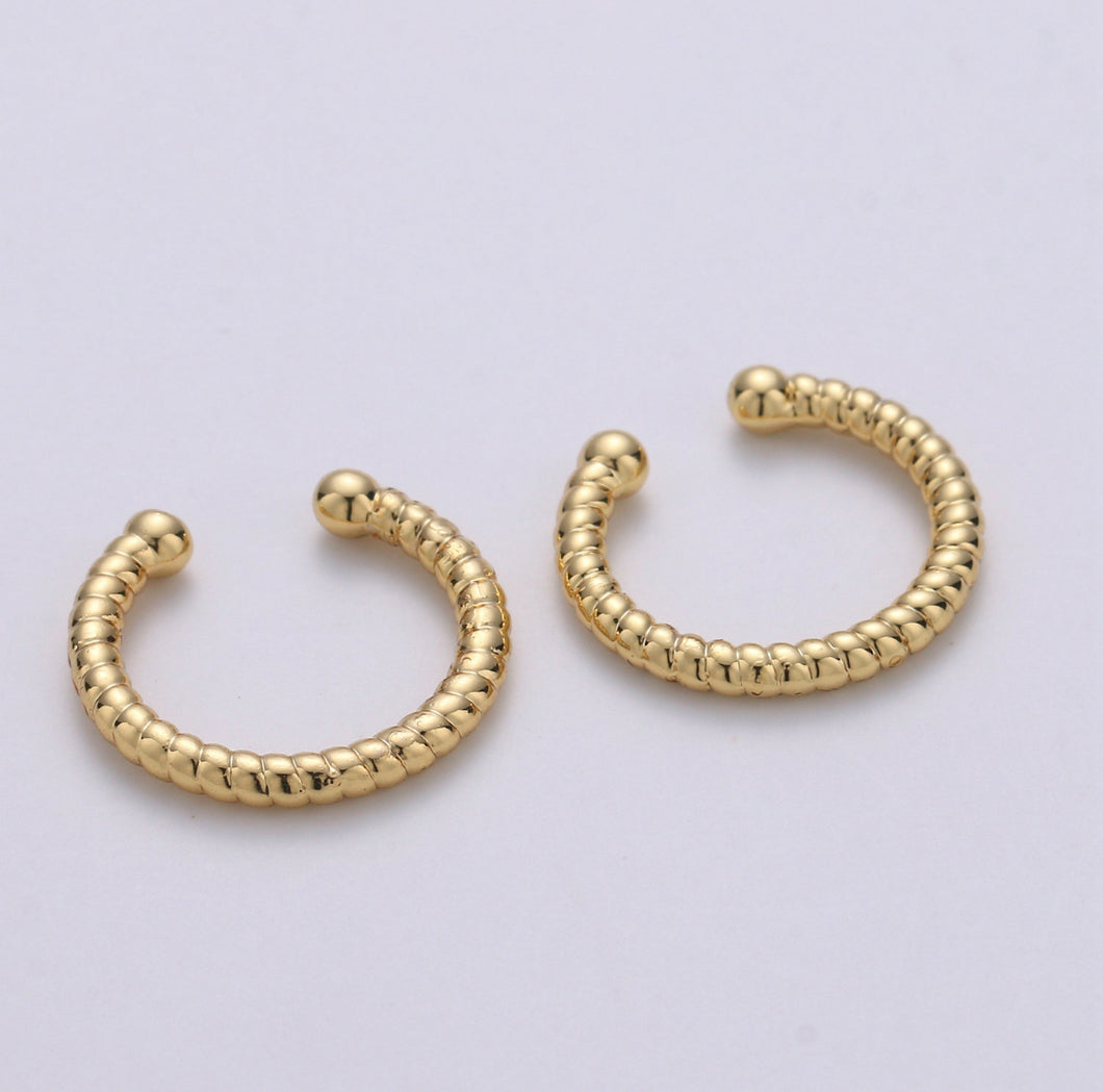 Twisted Ear Cuff